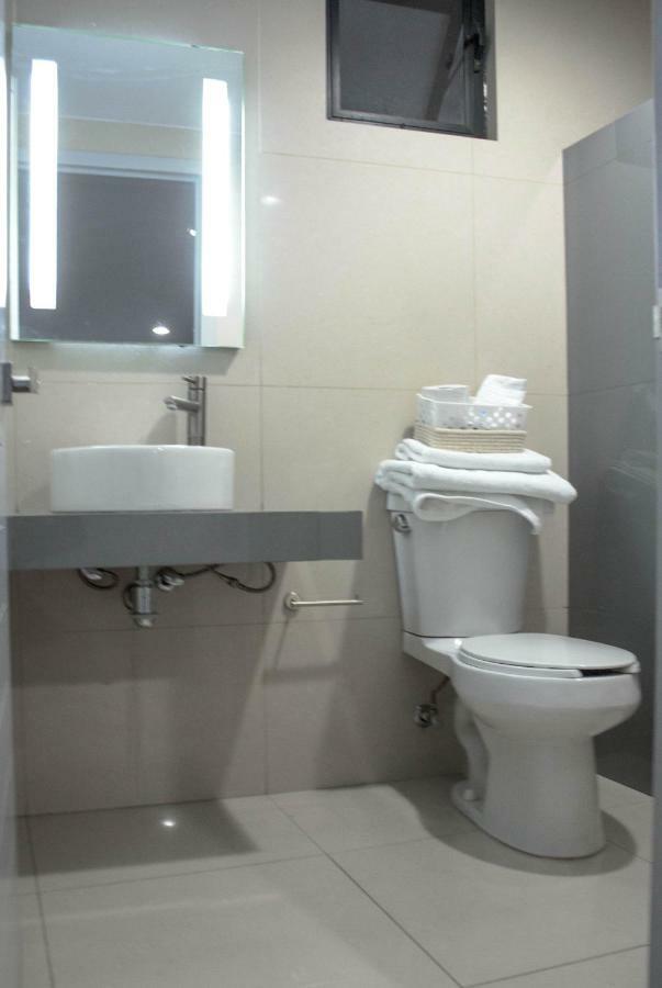 Hotel Casa Galeana Centro Con Estacionamiento Privado 阿瓜斯卡达特斯 外观 照片